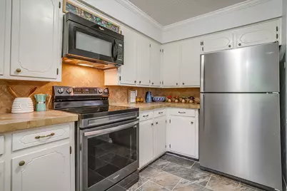 529 Jayellen Avenue, Burleson, TX 76028 - Photo 18