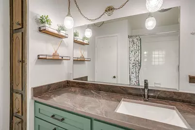 529 Jayellen Avenue, Burleson, TX 76028 - Photo 26