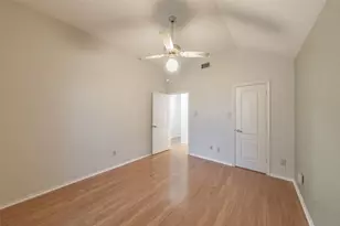 702 Jonathan Dr, Euless, TX 76040 - Photo 32