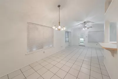 702 Jonathan Drive, Euless, TX 76040 - Photo 14