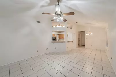 702 Jonathan Drive, Euless, TX 76040 - Photo 18