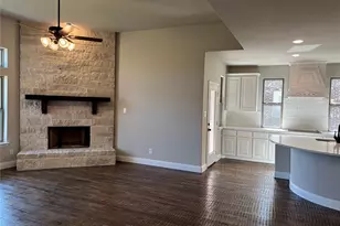 613 Red Maple Rd, Waxahachie, TX 75165 - Photo 1