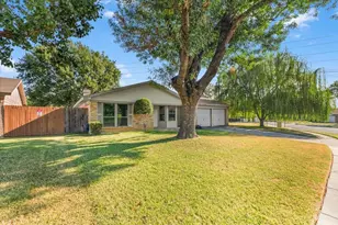 2709 Willow Bend, Bedford, TX 76021 - Photo 2