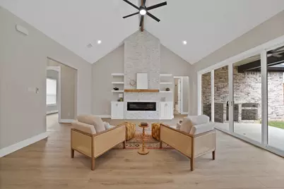 906 N State Street, Decatur, TX 76234 - Photo 14