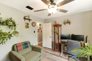 4513 Charles Ct, Benbrook, TX 76116 - Photo 22