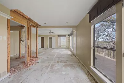 1434 Crownhill Drive, Arlington, TX 76012 - Photo 20