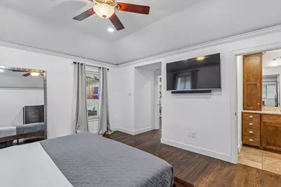 8709 Labron Avenue, Dallas, TX 75209 - Photo 14