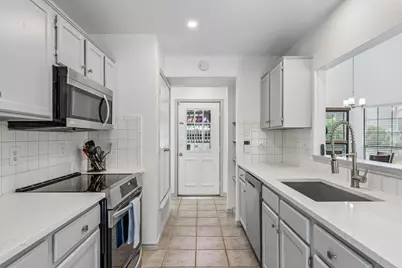 8709 Labron Avenue, Dallas, TX 75209 - Photo 26