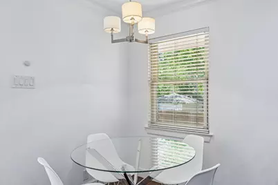 8709 Labron Avenue, Dallas, TX 75209 - Photo 12
