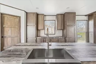 138 Pr 5493, Mexia, TX 76667 - Photo 12