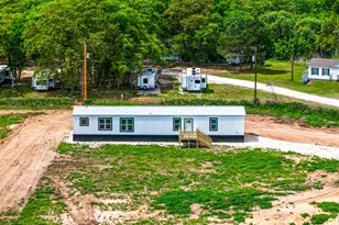 138 Pr 5493, Mexia, TX 76667 - Photo 2