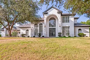 600 Loch Chalet Ct, Arlington, TX 76012 - Photo 2