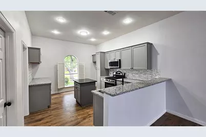 600 Loch Chalet Court, Arlington, TX 76012 - Photo 18