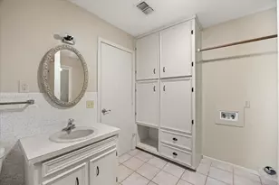 1110 Gifford Dr, Granbury, TX 76048 - Photo 22