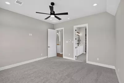136 Chapowits, Godley, TX 76044 - Photo 34