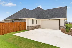 136 Chapowits, Godley, TX 76044 - Photo 36