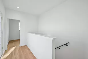 1771 Novela Wy, Dallas, TX 75215 - Photo 34