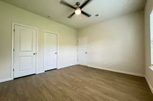 1223 S Austin St, Sherman, TX 75090 - Photo 2