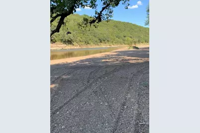 11026 Orchards Boulevard, Cleburne, TX 76033 - Photo 20