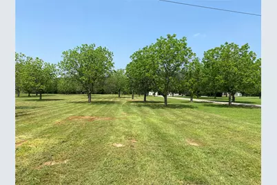 11026 Orchards Boulevard, Cleburne, TX 76033 - Photo 10