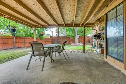 402 Chestnut Drive, Grand Prairie, TX 75052 - Photo 24