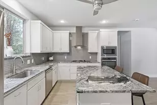 521 Diamond Point Dr, Oak Point, TX 75068 - Photo 8