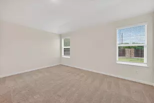 102 Goel St, Greenville, TX 75402 - Photo 12