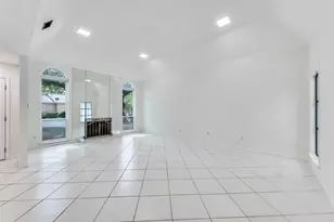 3805 Brookhaven Cir, Fort Worth, TX 76109 - Photo 6