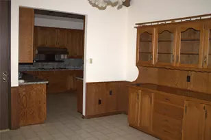 2300 W Main St, Lancaster, TX 75146 - Photo 10