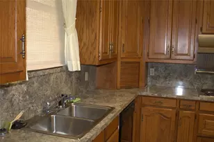 2300 W Main St, Lancaster, TX 75146 - Photo 12