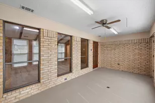 3211 Vernon Dr, Arlington, TX 76015 - Photo 18