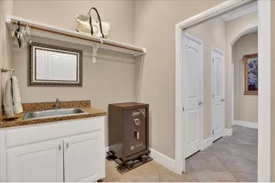 2312 Marseilles Court, Granbury, TX 76048 - Photo 28