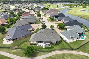 2312 Marseilles Ct, Granbury, TX 76048 - Photo 38