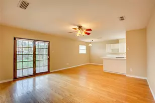 2104 Meadow Dale, Irving, TX 75060 - Photo 6