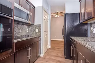 9254 Forest Ln, Dallas, TX 75243 - Photo 18