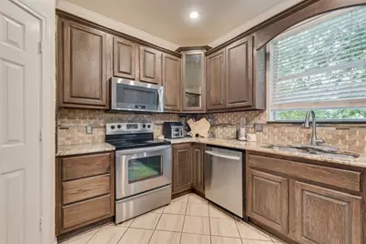 5715 Creekhollow Drive, Arlington, TX 76018 - Photo 20