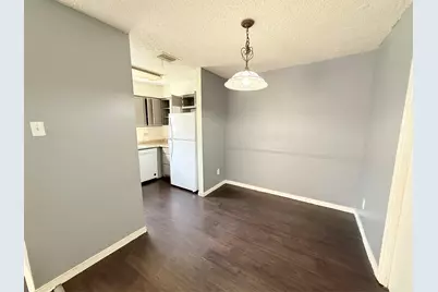 2641 Santa Barbara Drive, Grand Prairie, TX 75052 - Photo 4