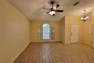 609 Blueberry Hill Ln, Mansfield, TX 76063 - Photo 4