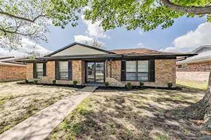3402 Blue Ridge Ln, Garland, TX 75042 - Photo 2