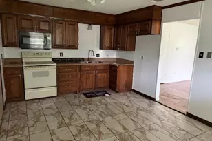 2916 Refugio Ave, Fort Worth, TX 76106 - Photo 4