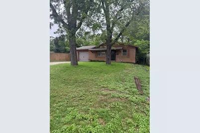 2916 Refugio Avenue, Fort Worth, TX 76106 - Photo 2