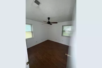 2916 Refugio Avenue, Fort Worth, TX 76106 - Photo 14