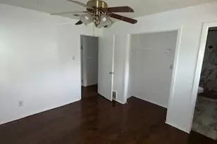 2916 Refugio Ave, Fort Worth, TX 76106 - Photo 10