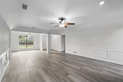 829 Hunters Creek Drive, DeSoto, TX 75115 - Photo 32