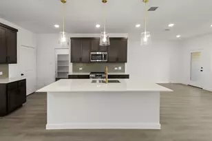 6915 Mission Tejas Dr, Dallas, TX 75228 - Photo 4