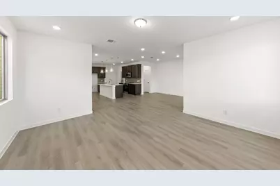 6915 Mission Tejas Drive, Dallas, TX 75228 - Photo 10