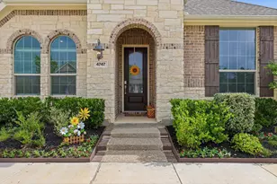 4747 Kings Garden Pkwy, Arlington, TX 76005 - Photo 4