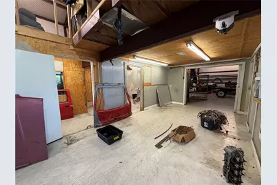 203 N Hampton Road, Crowley, TX 76036 - Photo 10