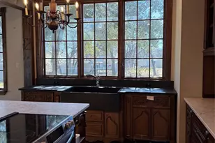 202 Throckmorton St, Weatherford, TX 76086 - Photo 20