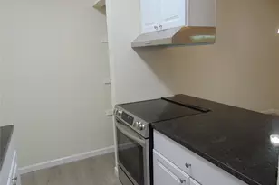 8110 Skillman St, Dallas, TX 75231 - Photo 12
